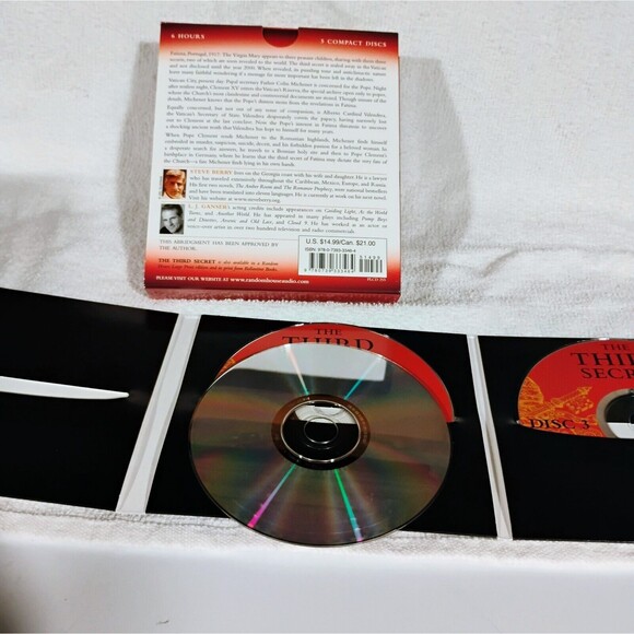The Third Secret By Steve Berry - 2006 Audiobook CD - Picture 5 of 7